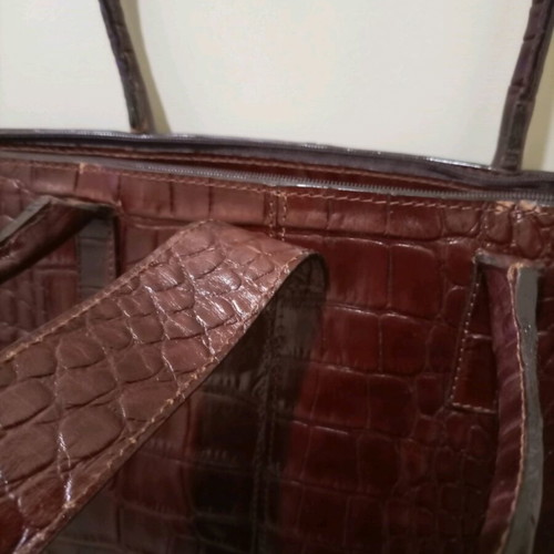 Pack of two used bags black and brown with zipper