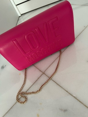 Moschino bag like new