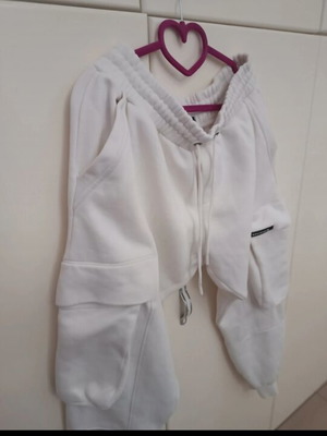 cargo sweatpants