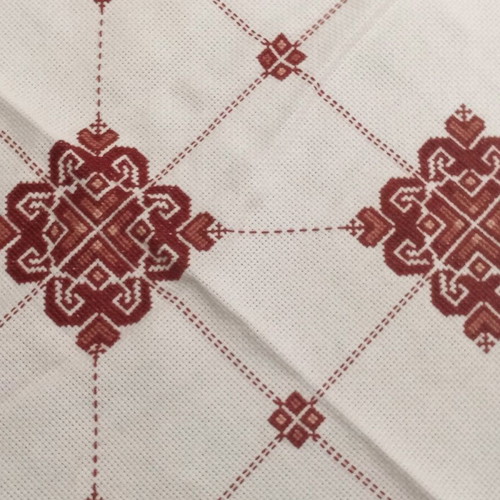 Tablecloth with Byzantine design new, white etamine fabric