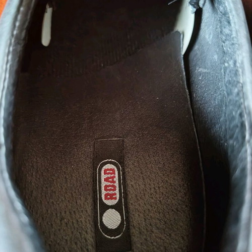 Men's leather shoes Road like new, size 44, black