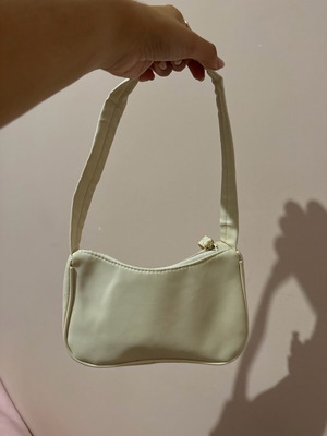 White bag like new