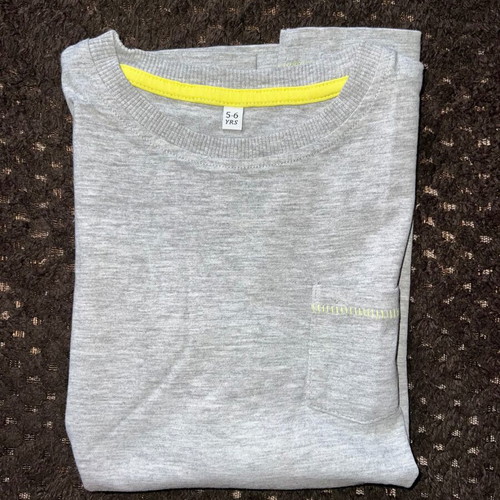 Marks & Spencer t-shirt for boy 5-6 years like new, grey