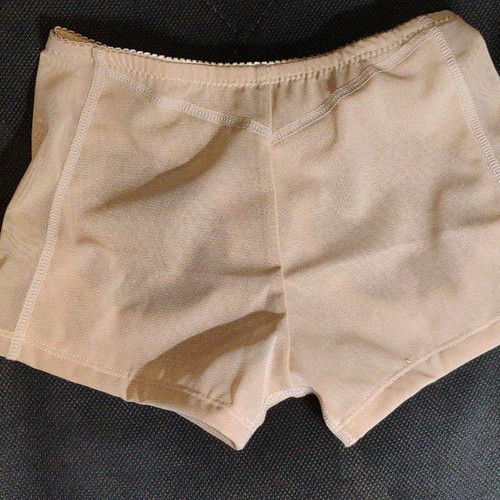 Push Up Shaping Shorts Small beige like new