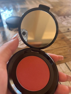 Evagarden blush new