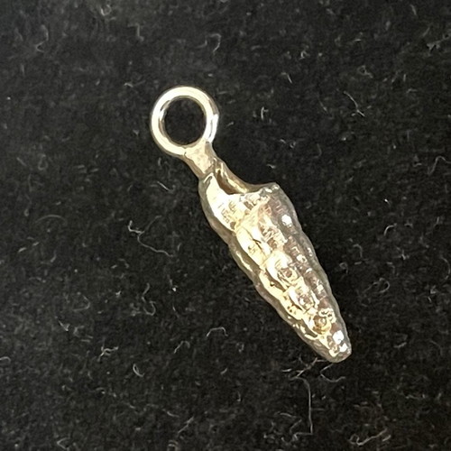 Silver Shell Motif Pendant New