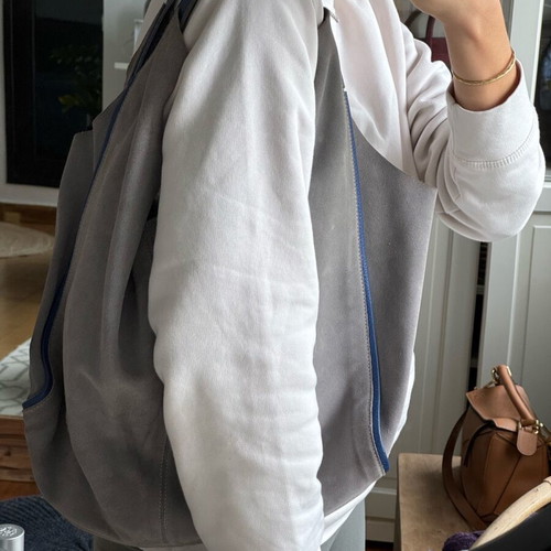 Park House gray leather shoulder bag used