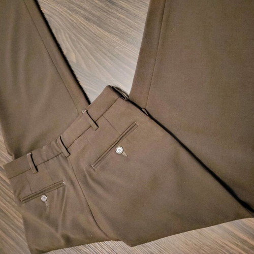 Figlio d' Angelo suit used, size Large, brown