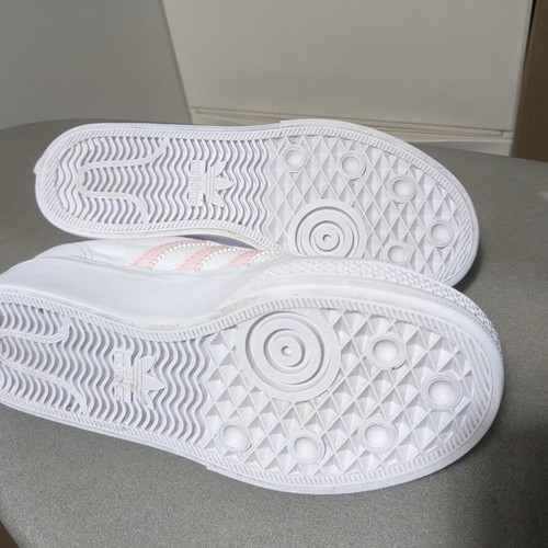Adidas kids sneakers size 34 white canvas like new