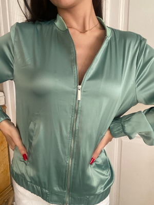 Terranova satin jacket pistachio like new, size M
