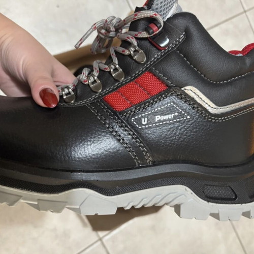 U Power safety boots new for work