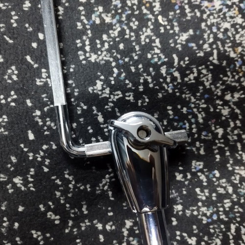 Tama holder new