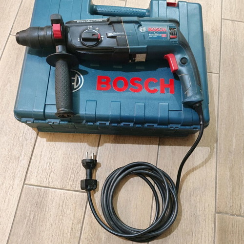 Bosch GBH 2-28 F rotary hammer like new