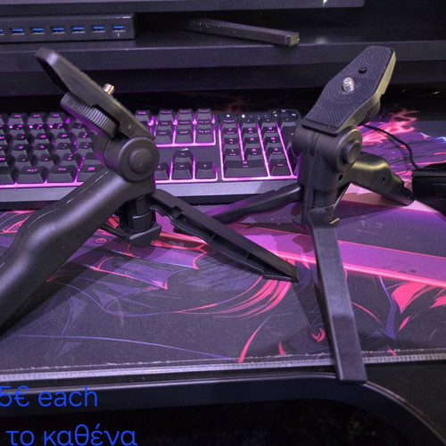 Mix tripod stands new, various bases
