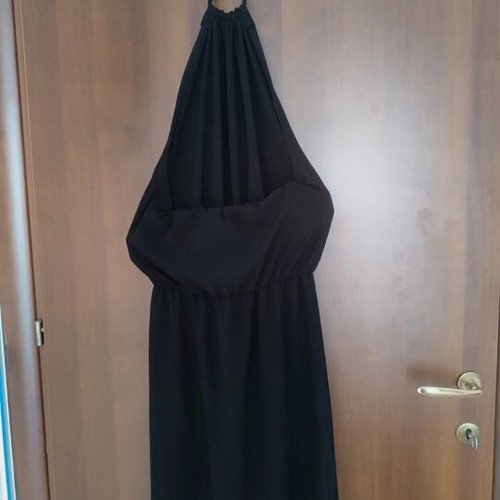 Dress long black sleeveless with open back and train like new L.A Dolls
