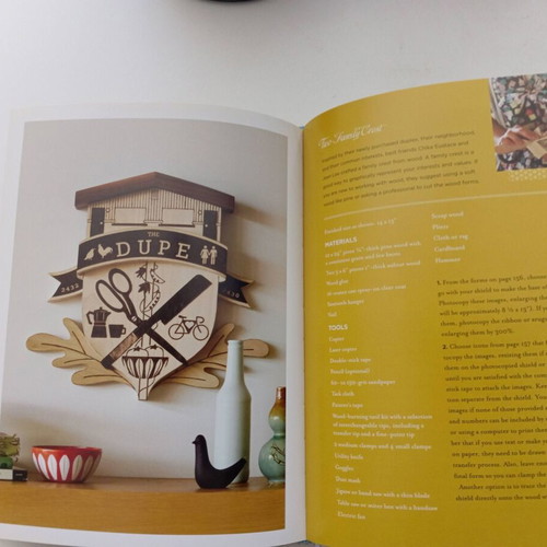Crafting a Meaningful Home book like new, 27 DIY projects