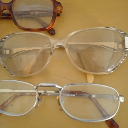 Eyeglasses used, pack of 5 pairs