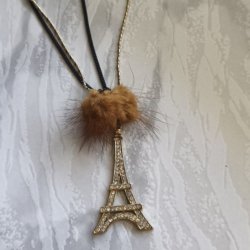 Necklace with Eiffel Tower and decorative fur pompom like new, black and gold