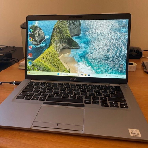 Dell Latitude 5440 14" IPS FHD Laptop like new, i5-1335U, 16GB, 1TB SSD, Windows 11