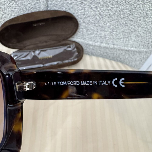 Tom Ford Hutton-02 TF664 Oversized Sunglasses brand new, dark Havana