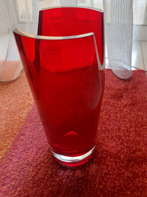 Espiel hand made vase red like new