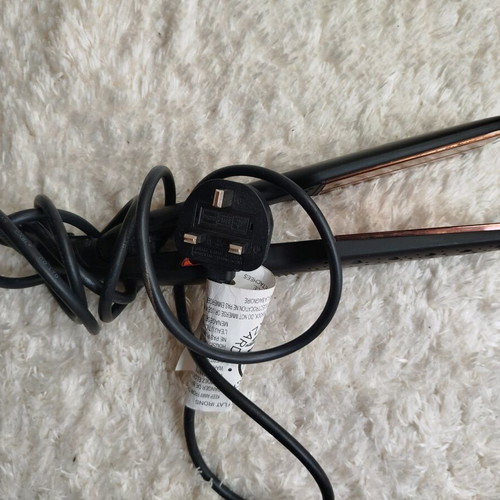 Jose Eber Hair Straightener lightly used
