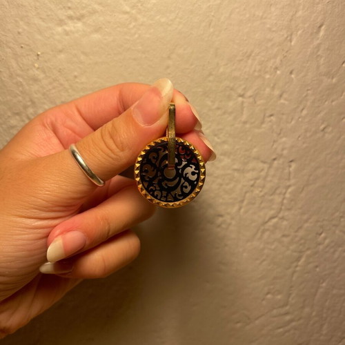 Oxette charm like new, black and gold