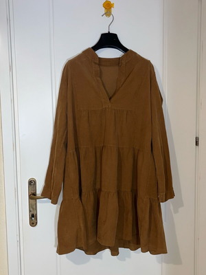Italian boho brown dress like new