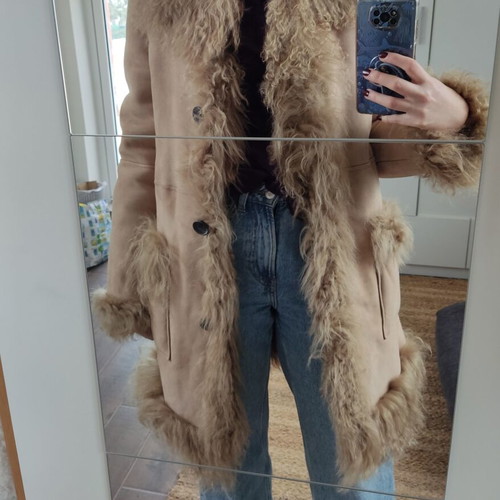 Zara natural lamb fur coat size M like new