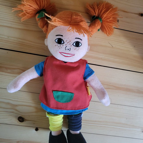 Pippi Longstocking collectible plush doll like new