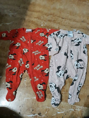 H&M baby bodysuits like new, size 2-4 months