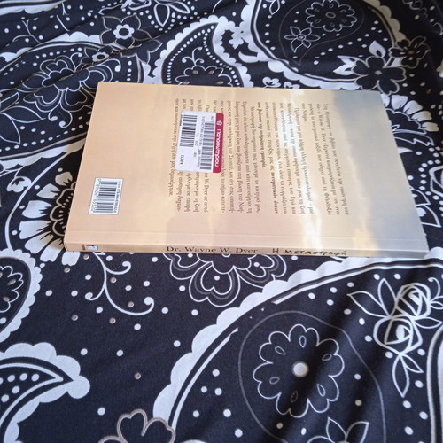 Book The Shift by Wayne Dyer like new, psychology