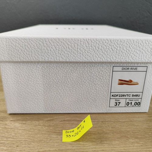 Dior empty shoe box used, 33 x 22 x 11 cm