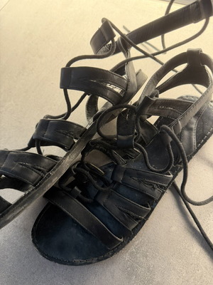 Bozikis black leather sandals used, ancient Greek style