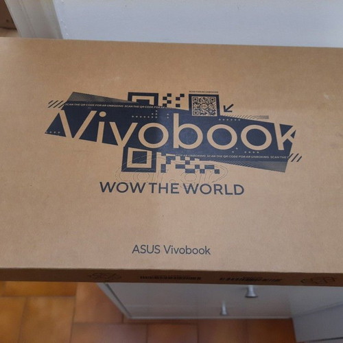 Laptop Asus Vivobook 15,6'' Intel i3 καινούργιο, 8GB RAM, 512GB SSD
