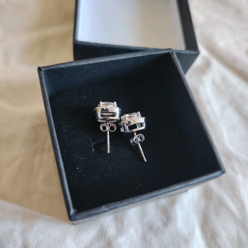 Silver Moissanite 2ct Halo Design Earrings new with 2 certificates