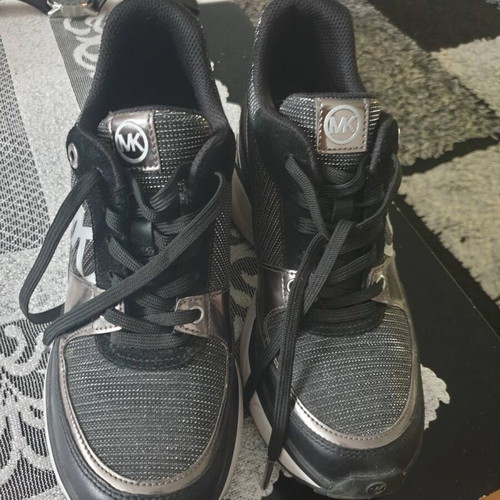 Michael Kors black sports shoes like new, size 38-38.5