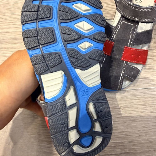 Happy Bee children's leather sandals size 26 new, multicolor