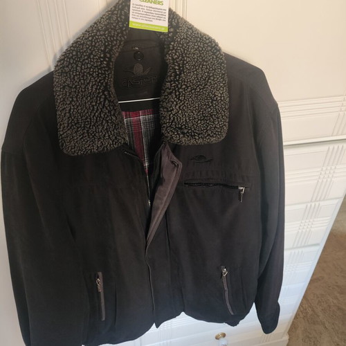 Castor jacket black large XL like new