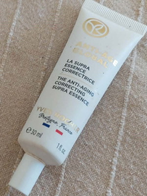 Yves Rocher anti-aging face essence like new for fine lines