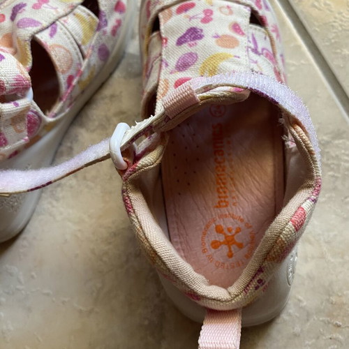 Biomechanics baby shoes size 24, like new, lightly worn