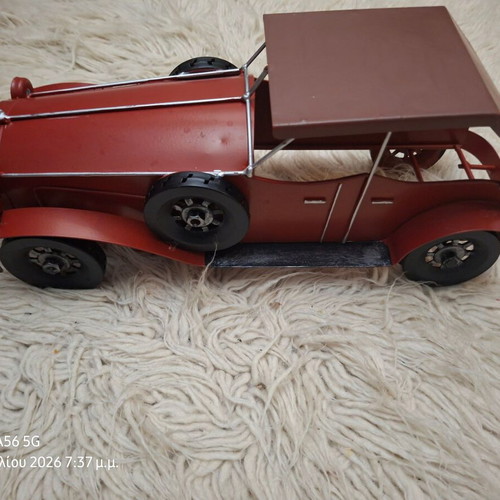 Metal decorative car used red 40x14 cm