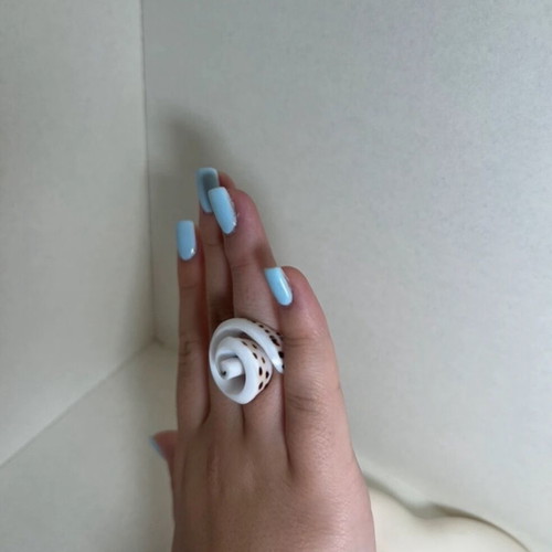 Shell ring like new, summer design