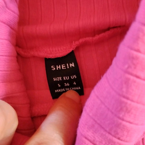Shein pink turtleneck blouse like new, size small