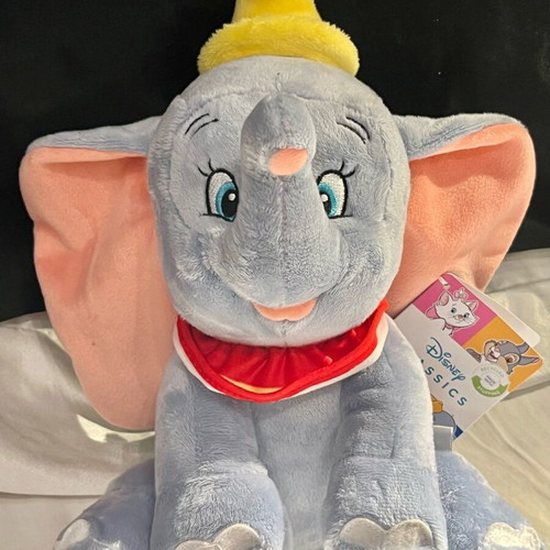 Disney Dumbo 25 cm soft plush toy new