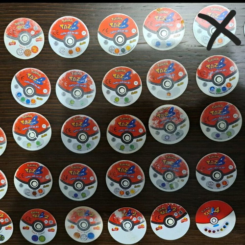 Pokemon tazos, set of 33 pieces