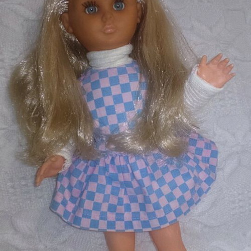 Bella vintage doll 33cm like new, beautiful