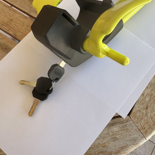 Steering Wheel Lock with Alarm new