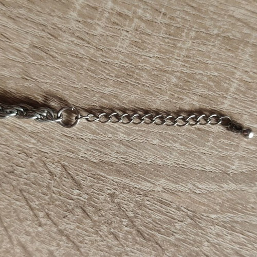 Long necklace used, length ~50 cm, clasp worn