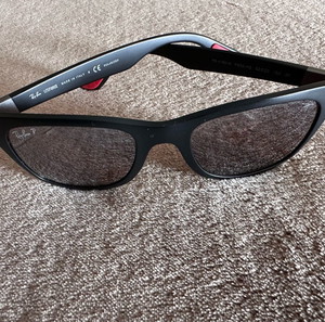 Ray Ban Scuderia Ferrari Wayfarer Polarized